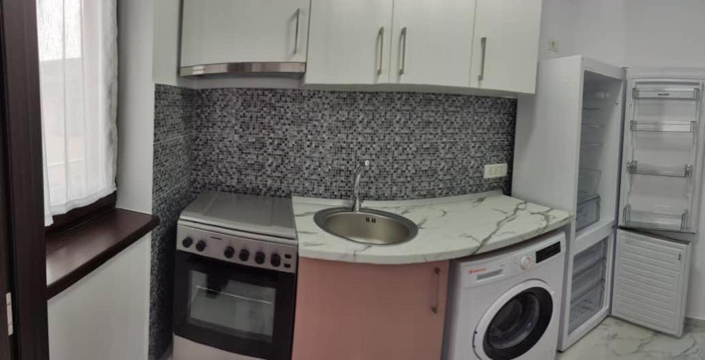 Home Naya Bukares Bagian luar foto